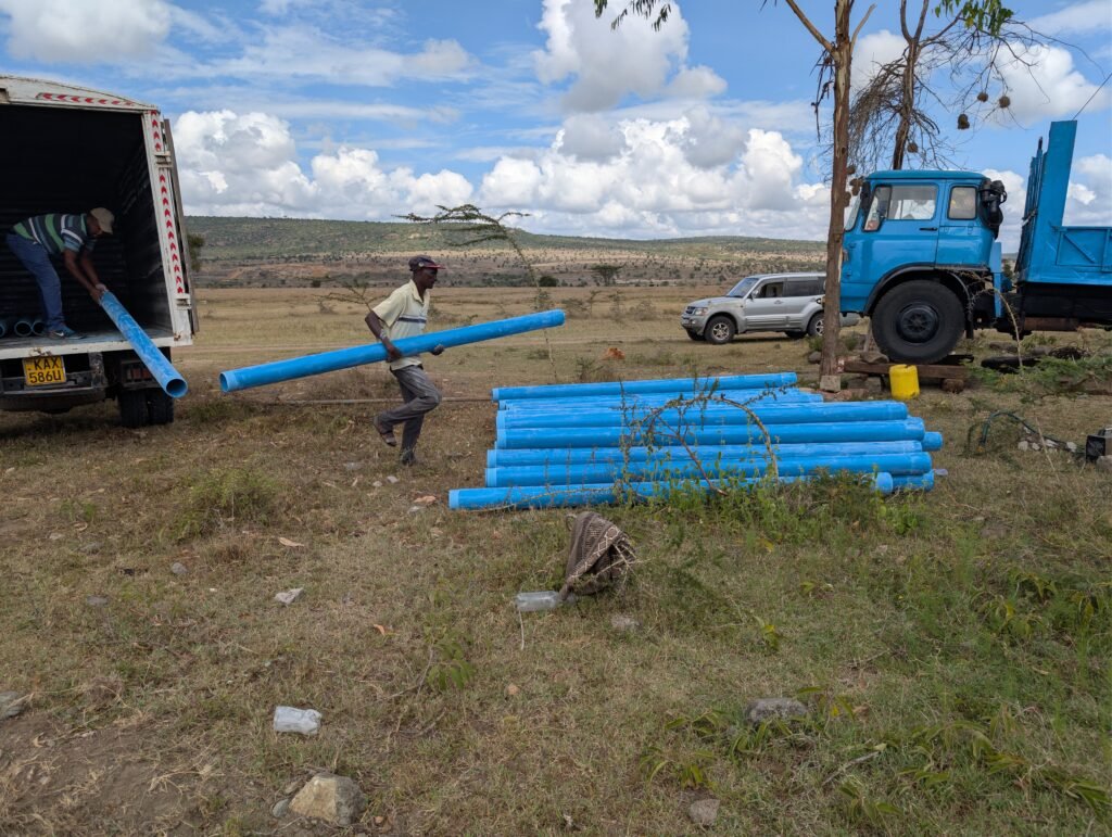 building, a, borehole, at, Lukenya, Wildlife, Services.